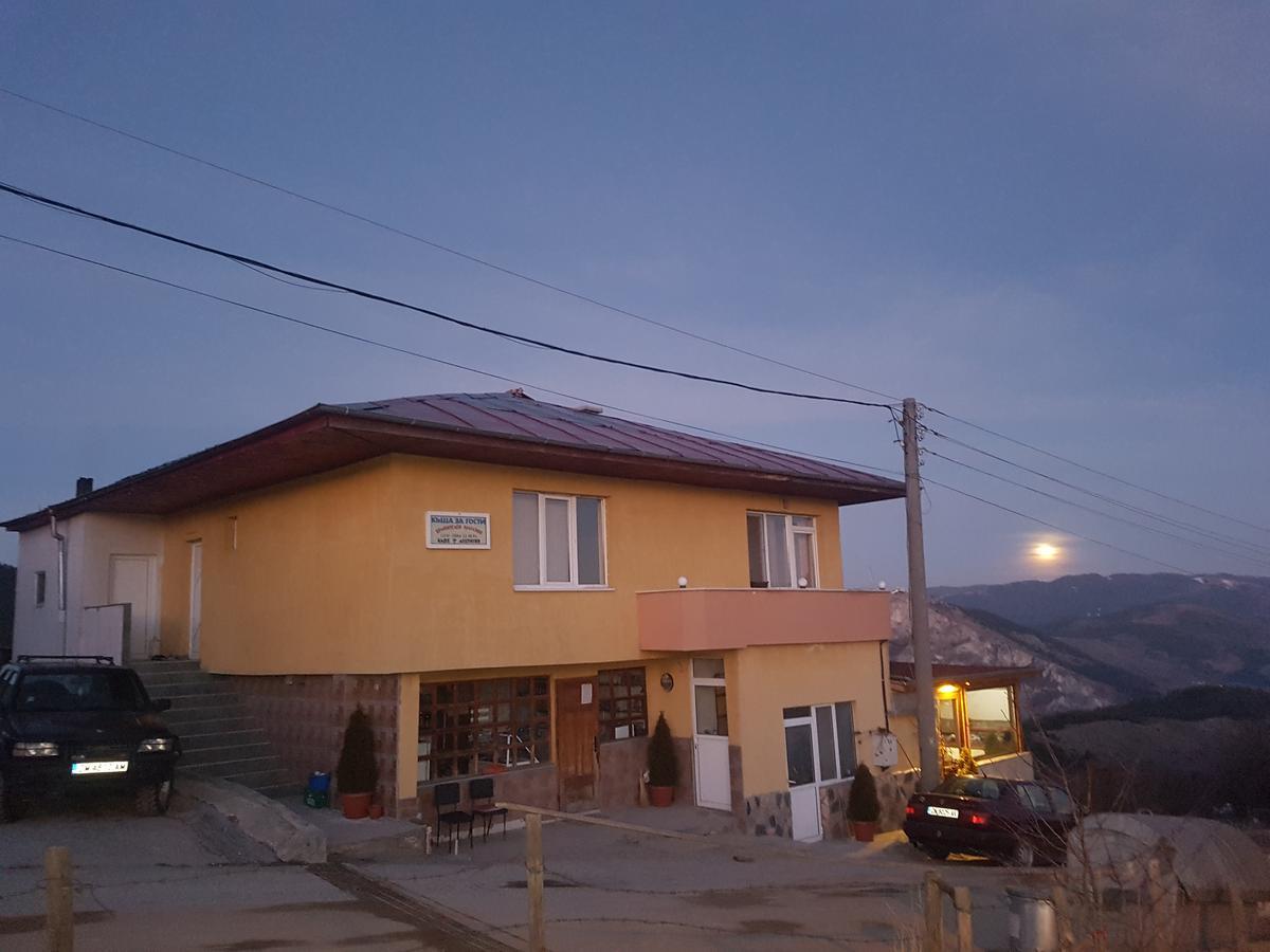 Guest House Csala Kültér fotó